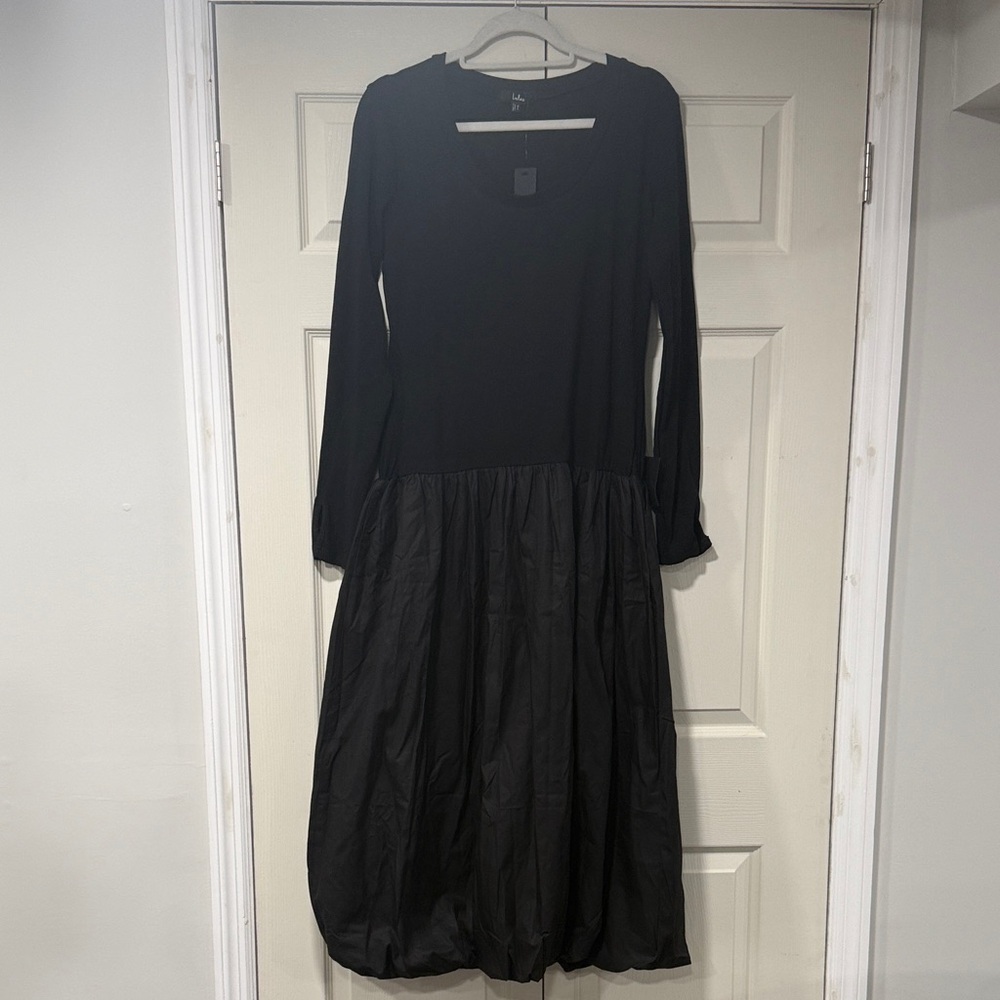 Lulu's bubble skirt Long Sleeve Dress NWT